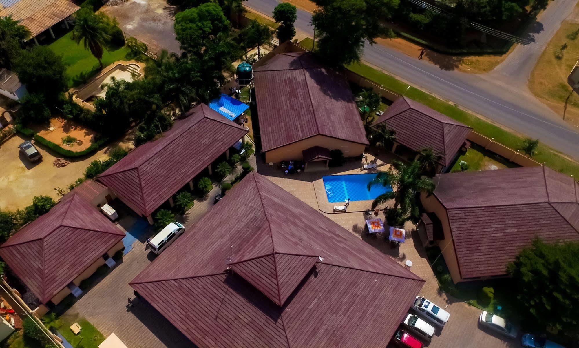 Mika Lodge Lusaka Exterior photo
